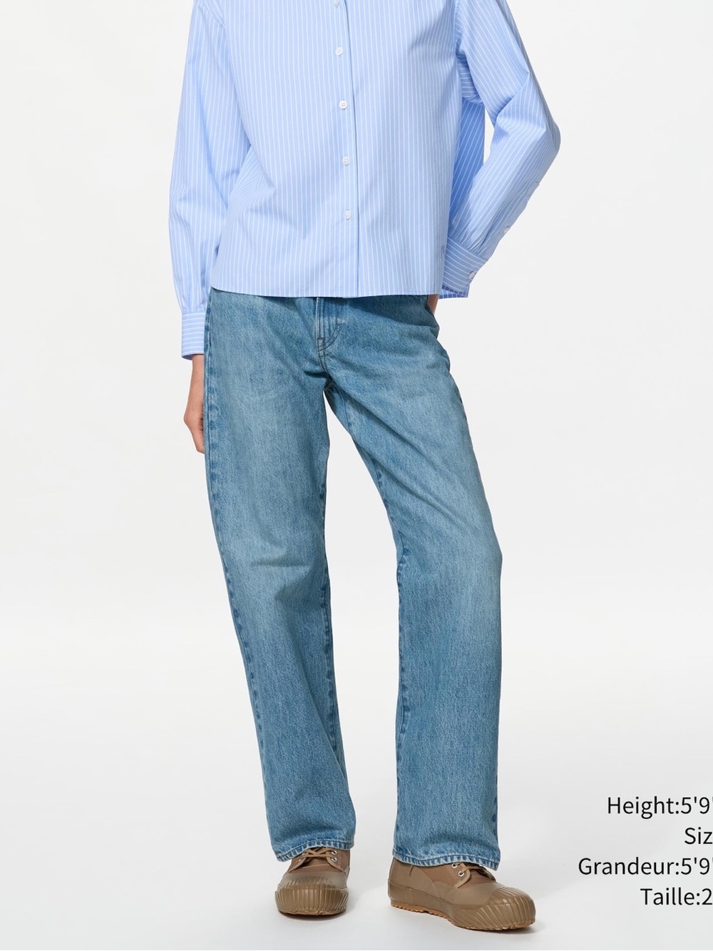 Uniqlo Straight-Leg Women's Jeans in Medium Blue